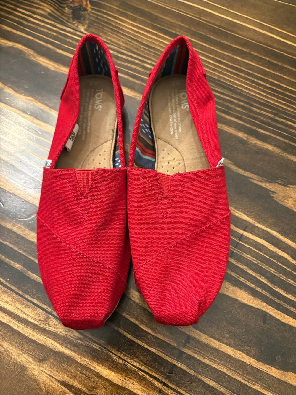 Toms Red Canvas Slip-On Flats, sz8